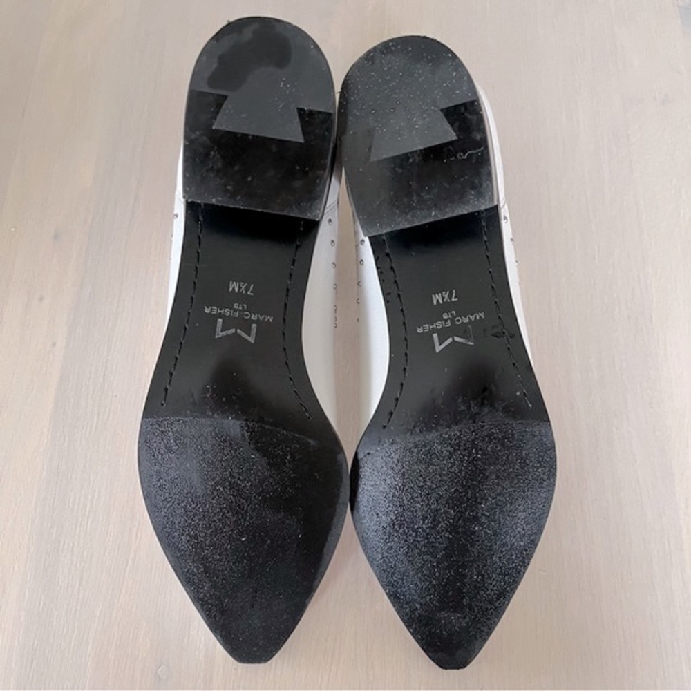 NEW Marc Fisher LTD Yami white leather studded ankle booties - Picture 8 of 9